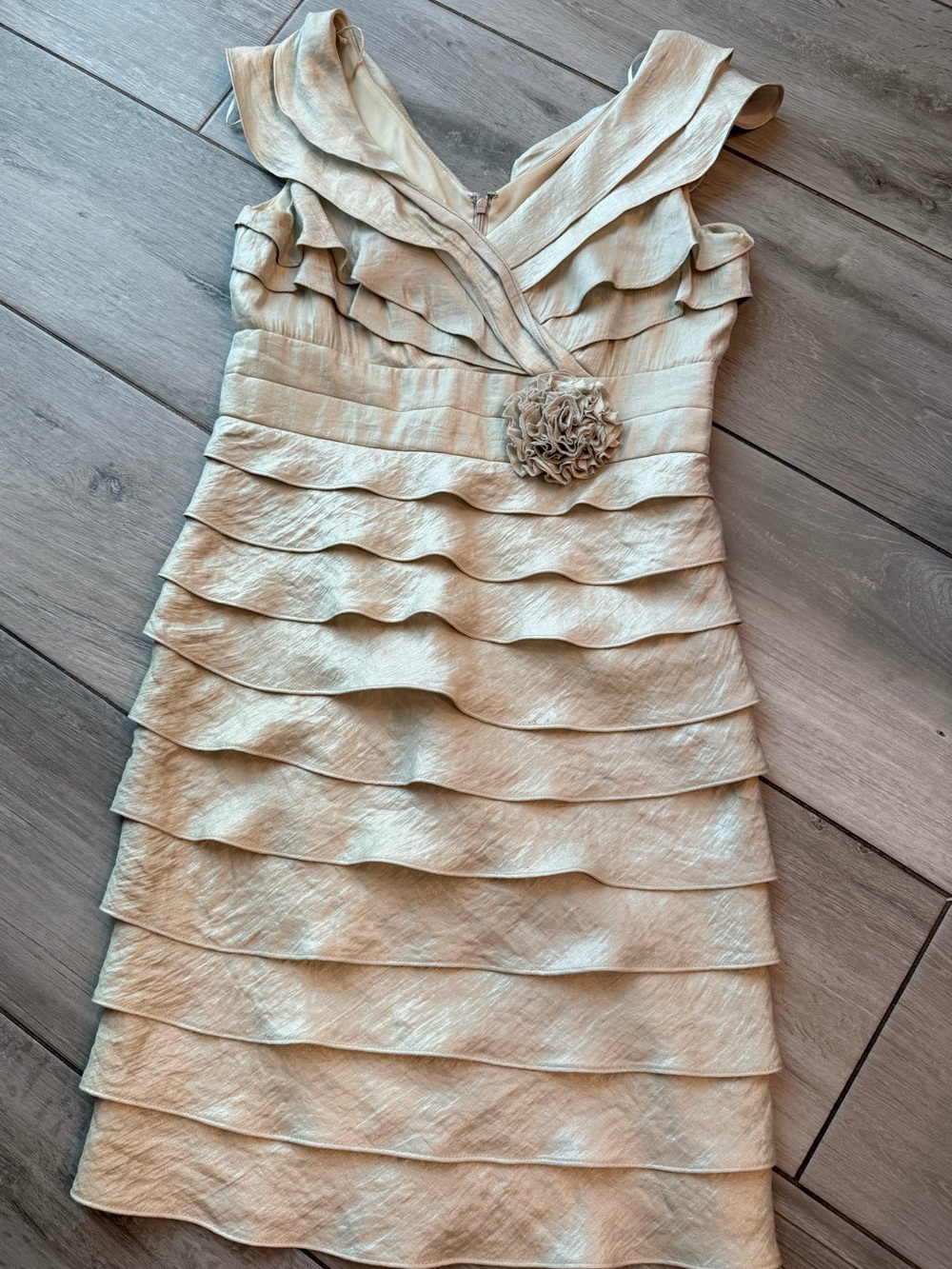 London Times Cream Tiered Ruffle Midi Dress with Floral Detail